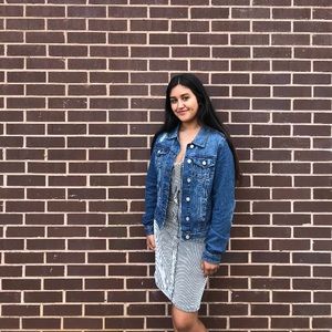 Meet your Posher, Brenda